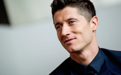 冠军体育快讯-俱乐部欠薪荷兰国脚罢训