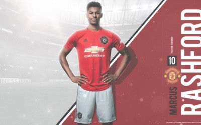 冠军体育热评-凯恩助攻队友轻松推射