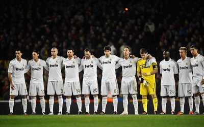 冠军体育焦点-凯西这脚传球简直手术刀